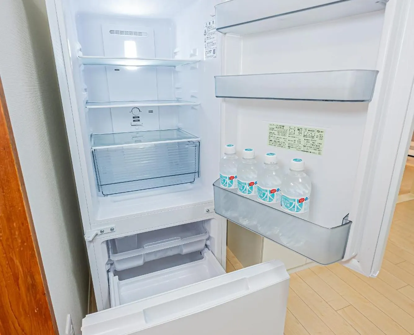 Guest house Kyara Hotelミスミ302 Tokyo